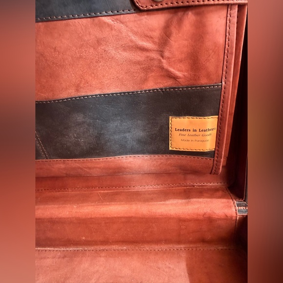 Rare Vintage Leaders in Leather Hand-Tooled Floral Briefcase w/ Combo Lock - Picture 3 of 10